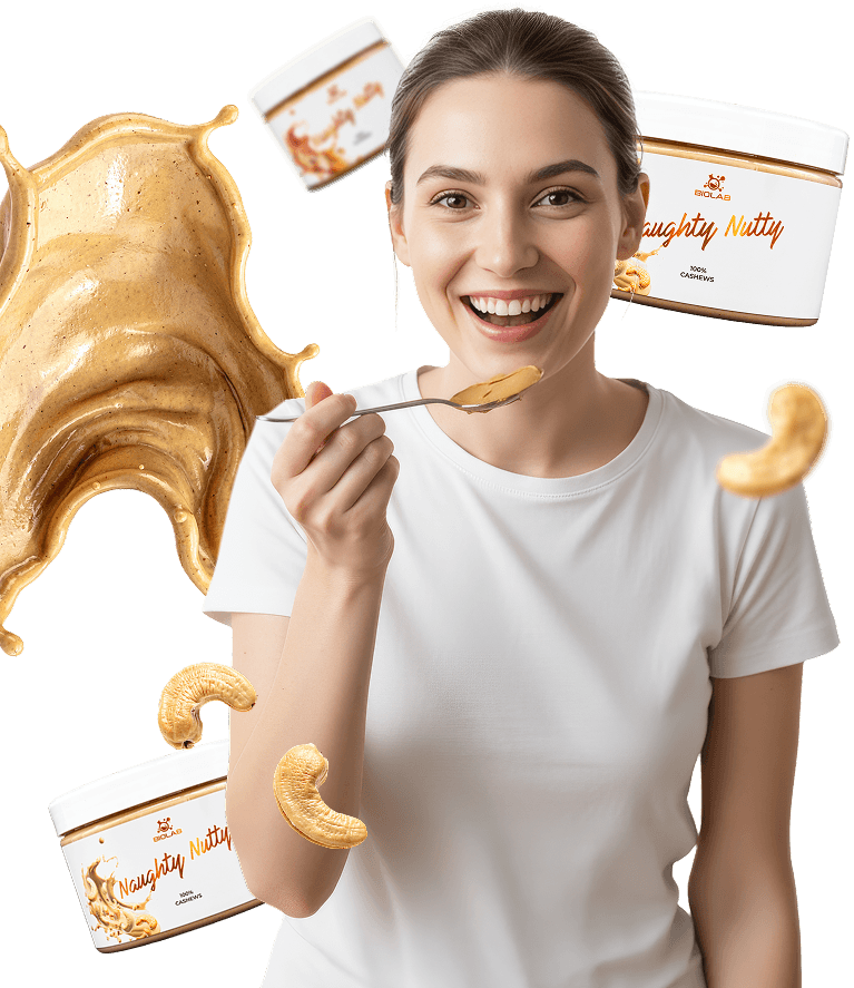Lachende vrouw die cashewpasta probeert NN